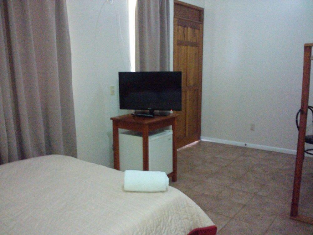 Hotel La Villa Quesada  Екстер'єр фото