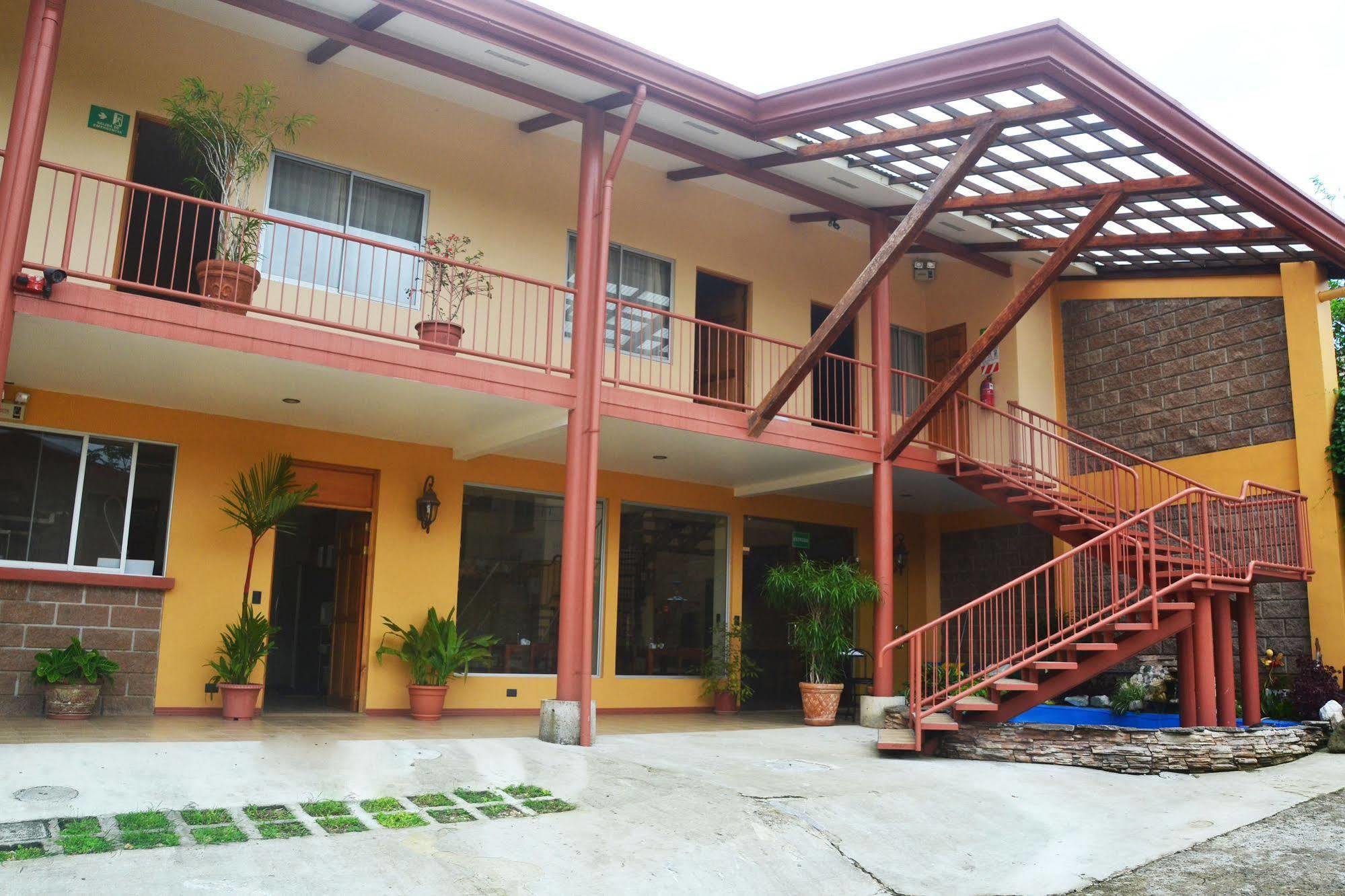 Hotel La Villa Quesada  Екстер'єр фото